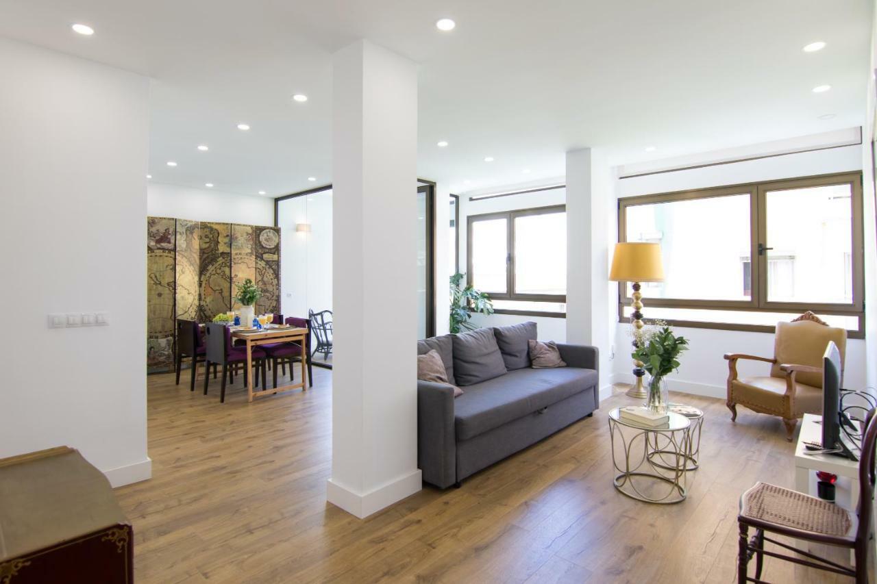 Homeforguest Stylish And Modern Apartment Overlooking Las Canteras Las Palmas de Gran Canaria Luaran gambar