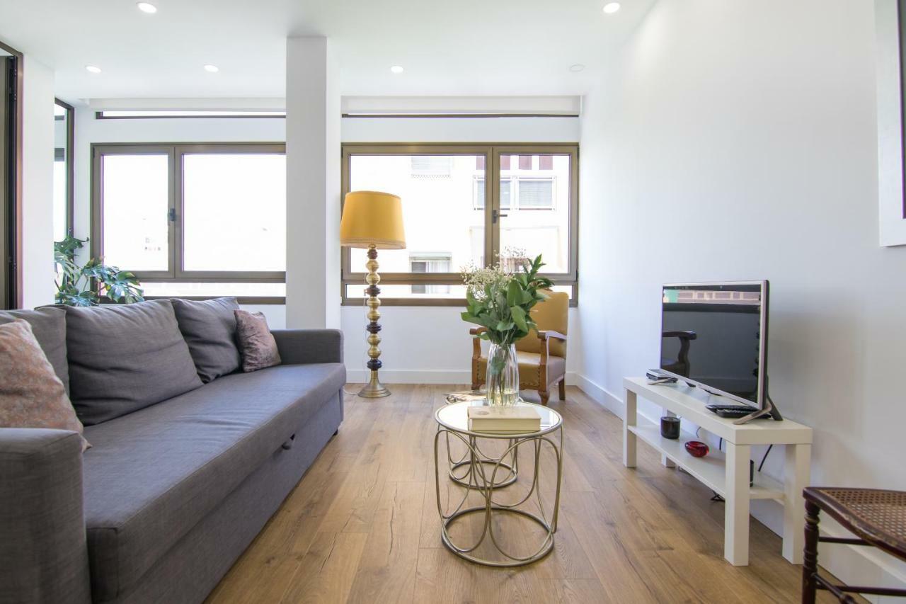 Homeforguest Stylish And Modern Apartment Overlooking Las Canteras Las Palmas de Gran Canaria Luaran gambar