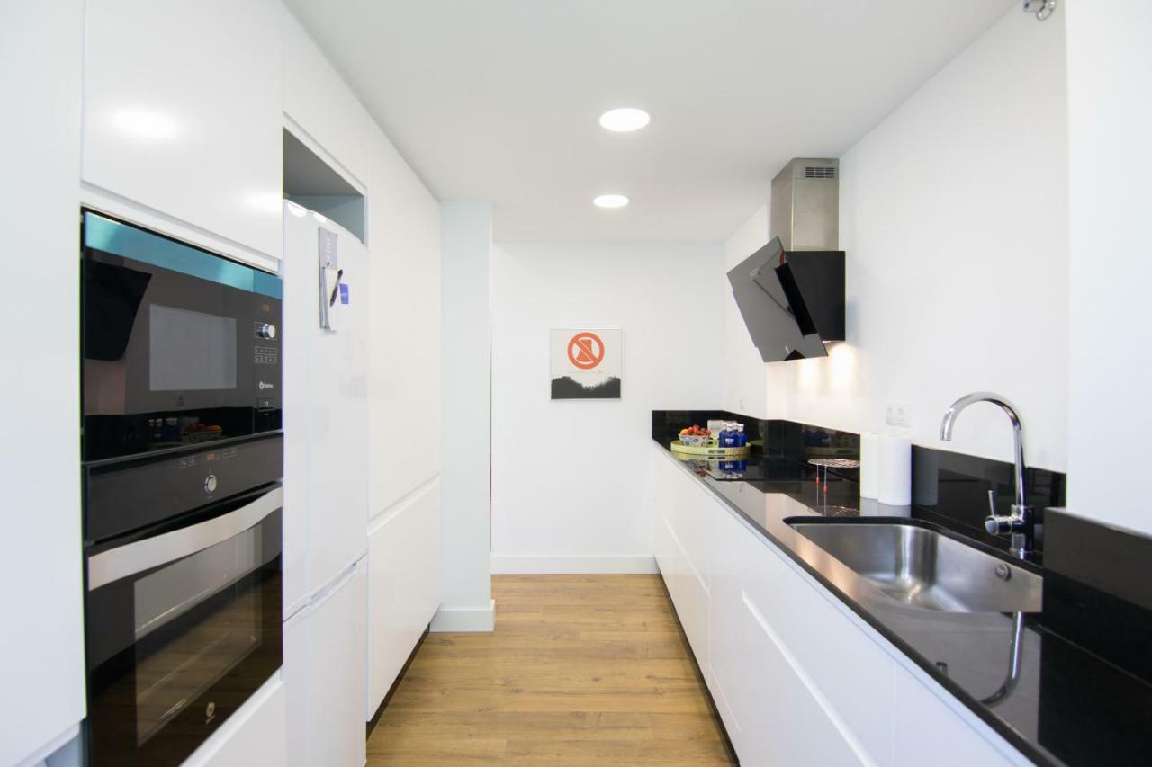 Homeforguest Stylish And Modern Apartment Overlooking Las Canteras Las Palmas de Gran Canaria Luaran gambar