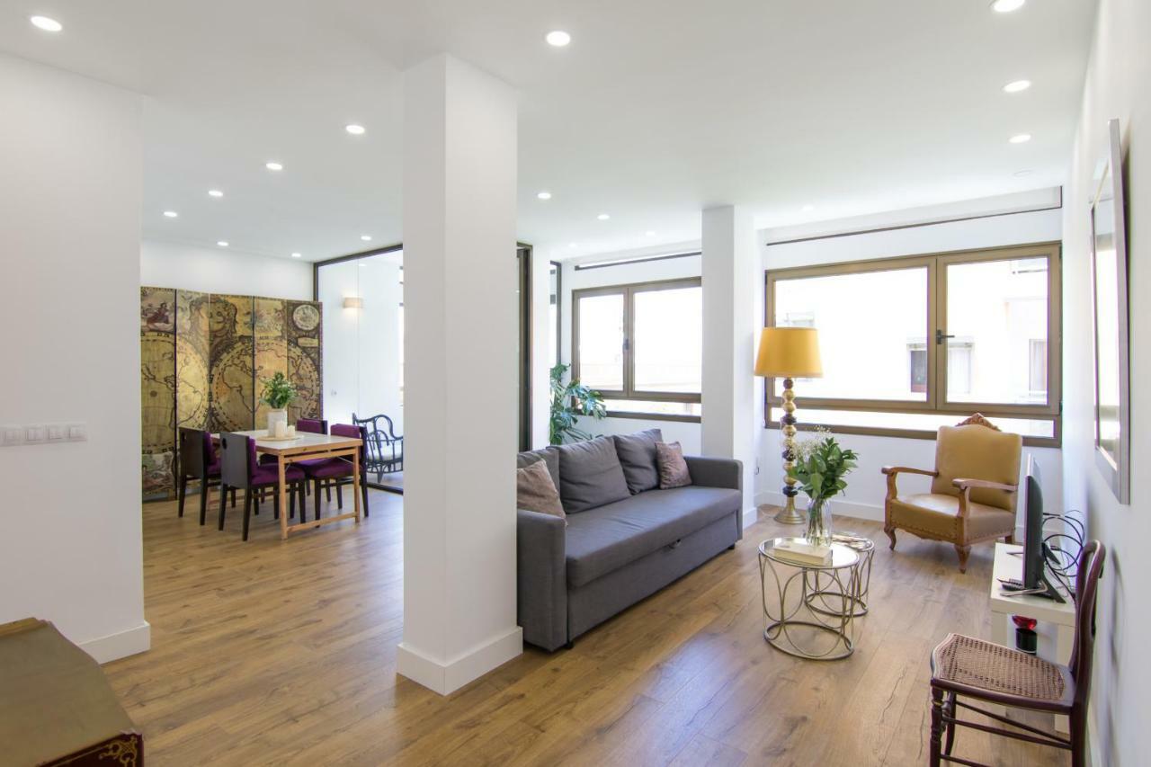 Homeforguest Stylish And Modern Apartment Overlooking Las Canteras Las Palmas de Gran Canaria Luaran gambar