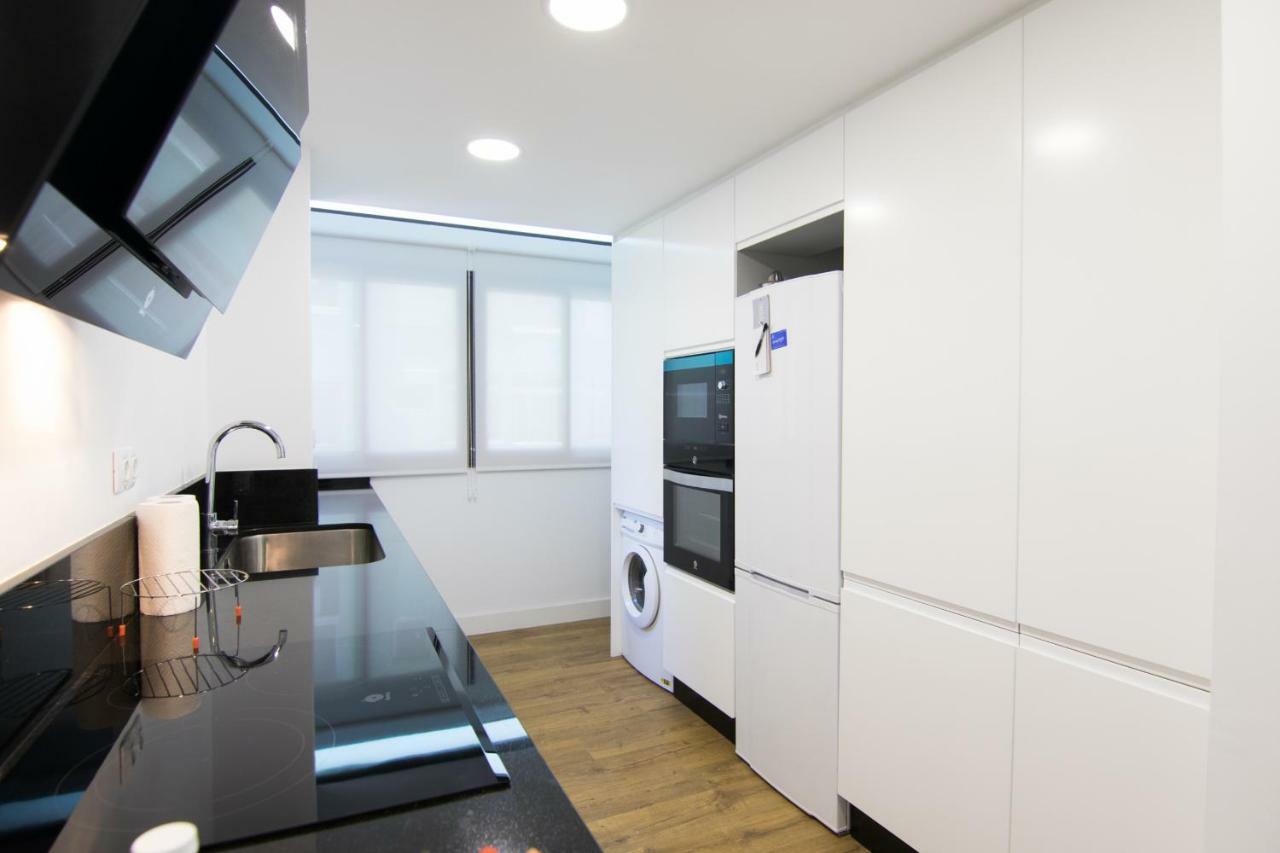 Homeforguest Stylish And Modern Apartment Overlooking Las Canteras Las Palmas de Gran Canaria Luaran gambar