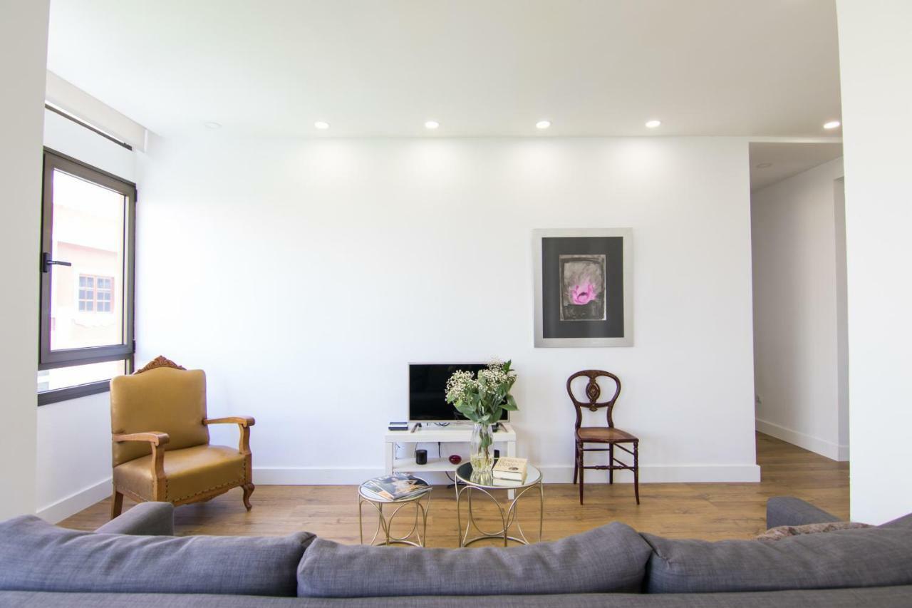 Homeforguest Stylish And Modern Apartment Overlooking Las Canteras Las Palmas de Gran Canaria Luaran gambar