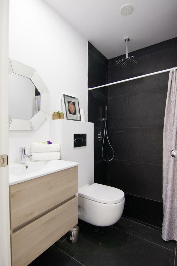 Homeforguest Stylish And Modern Apartment Overlooking Las Canteras Las Palmas de Gran Canaria Luaran gambar
